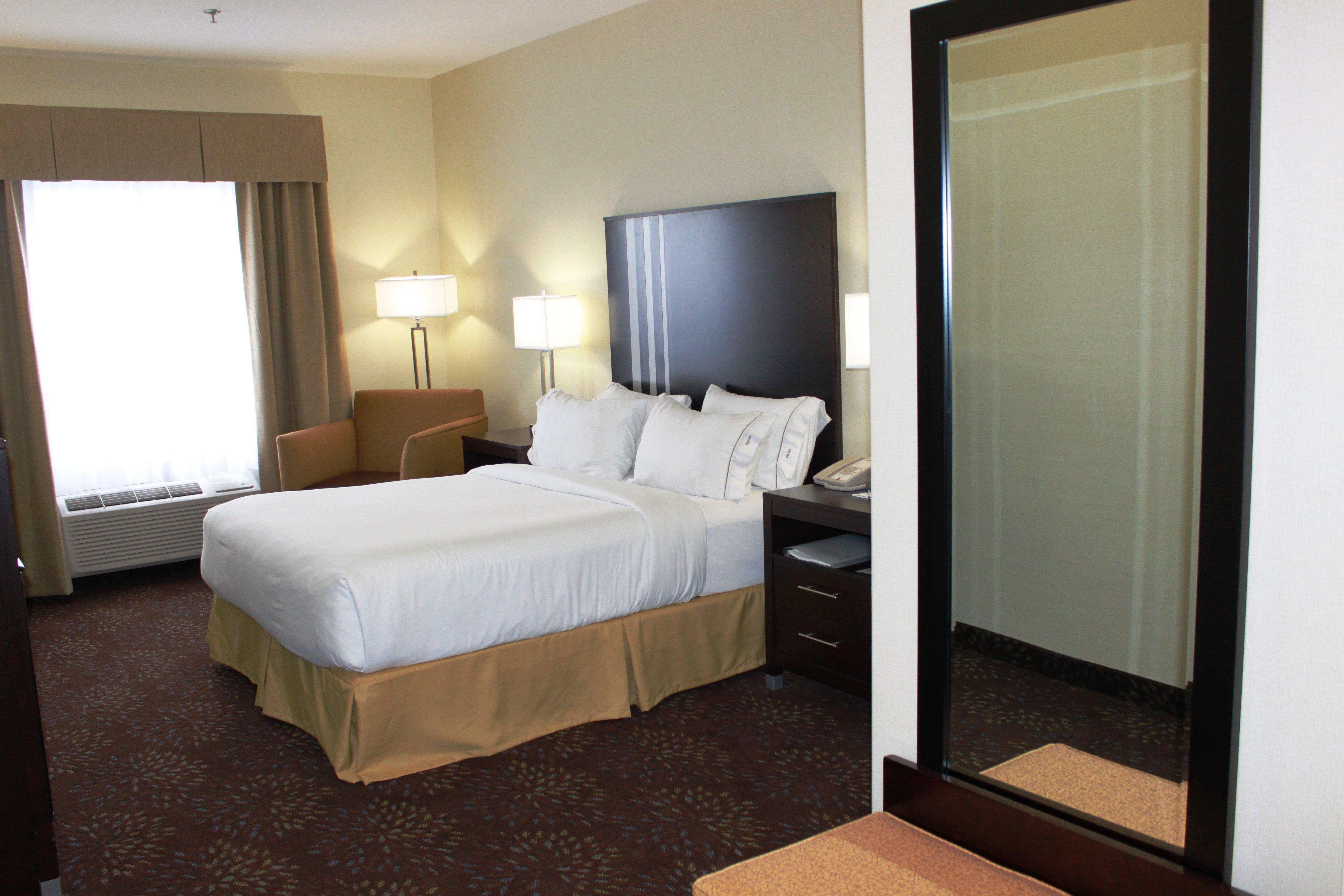 Holiday Inn Express Yorkton East By Ihg Esterno foto