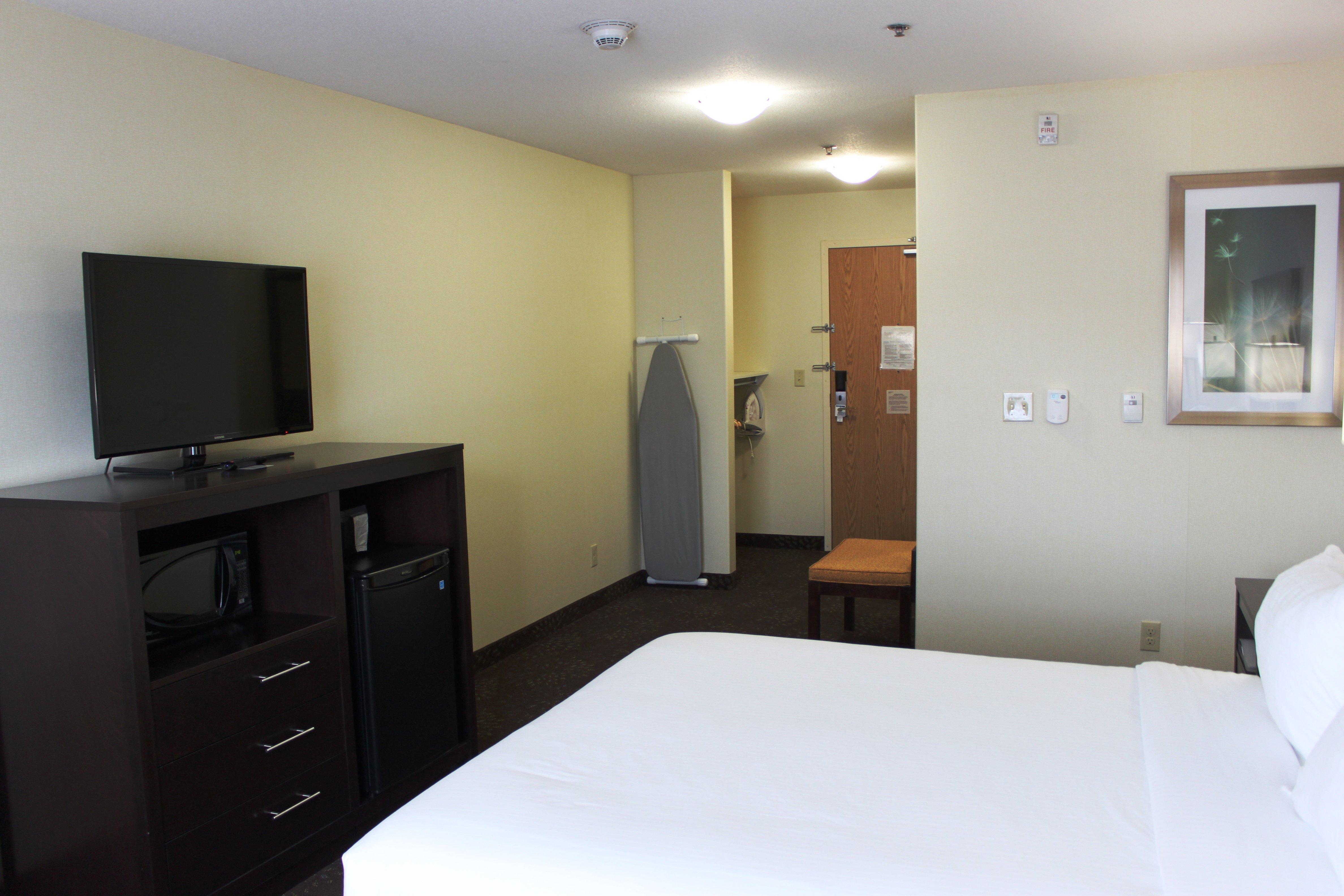 Holiday Inn Express Yorkton East By Ihg Esterno foto