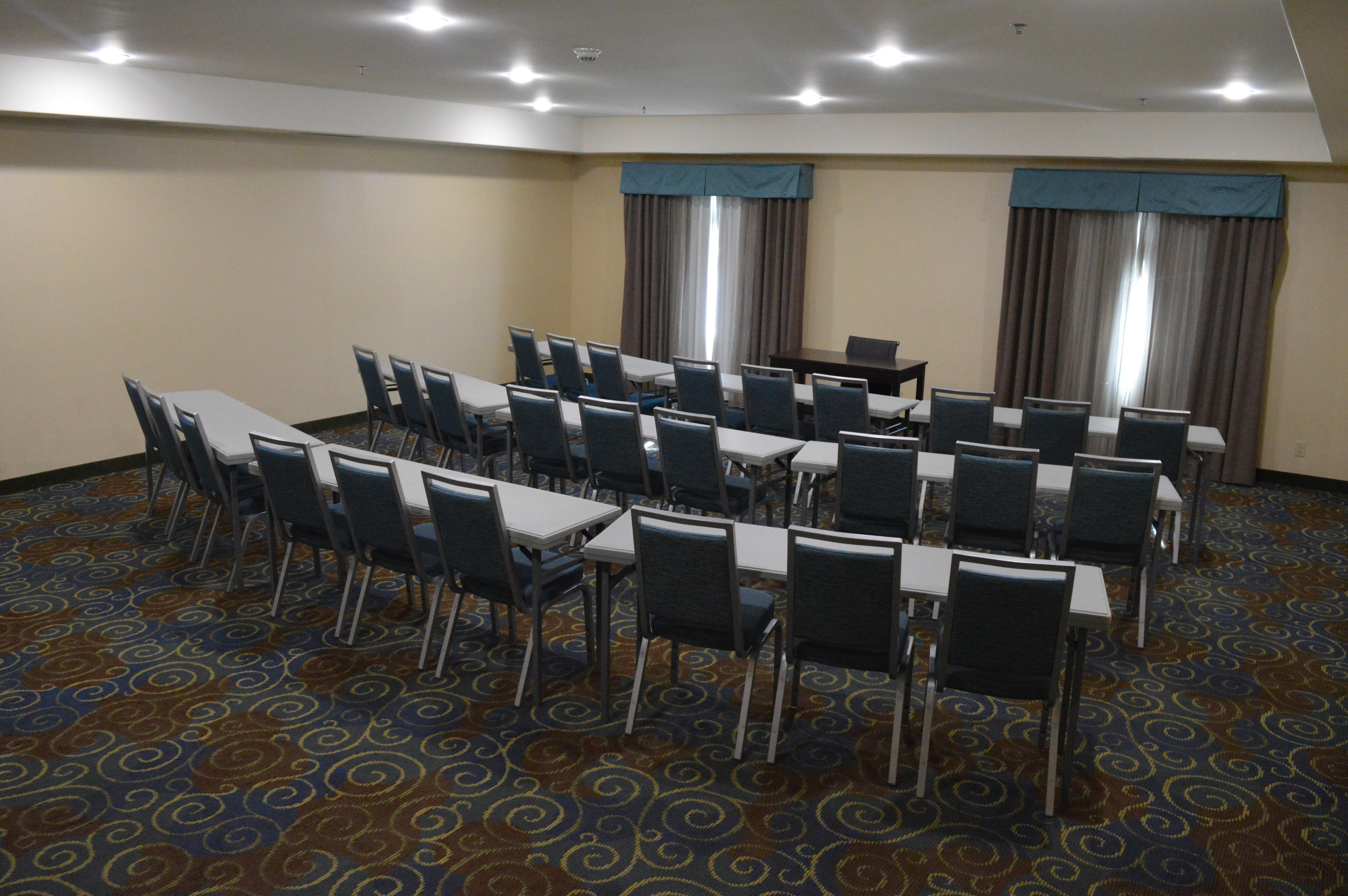 Holiday Inn Express Yorkton East By Ihg Esterno foto