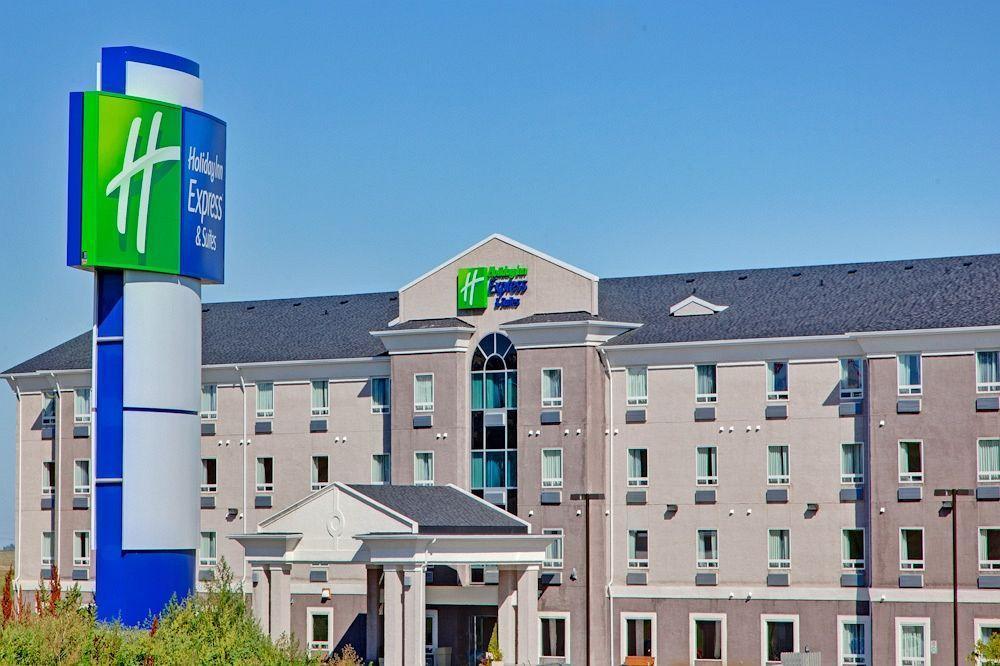 Holiday Inn Express Yorkton East By Ihg Esterno foto